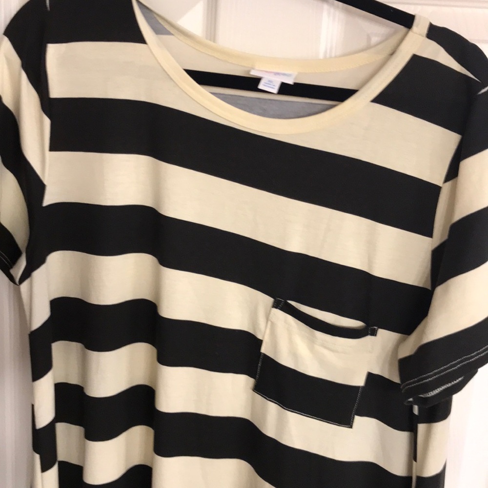 Black and cream carly lularoe